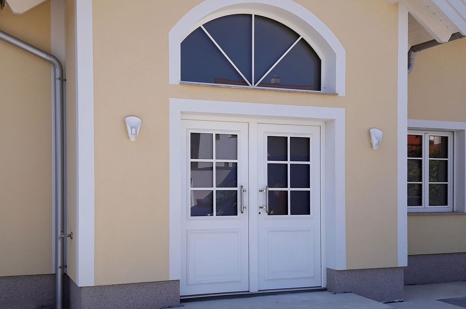 © Gaulhofer Archiv HOLZ-ALU-HAUSTÜREN SCHÖN FÜR IMMER.